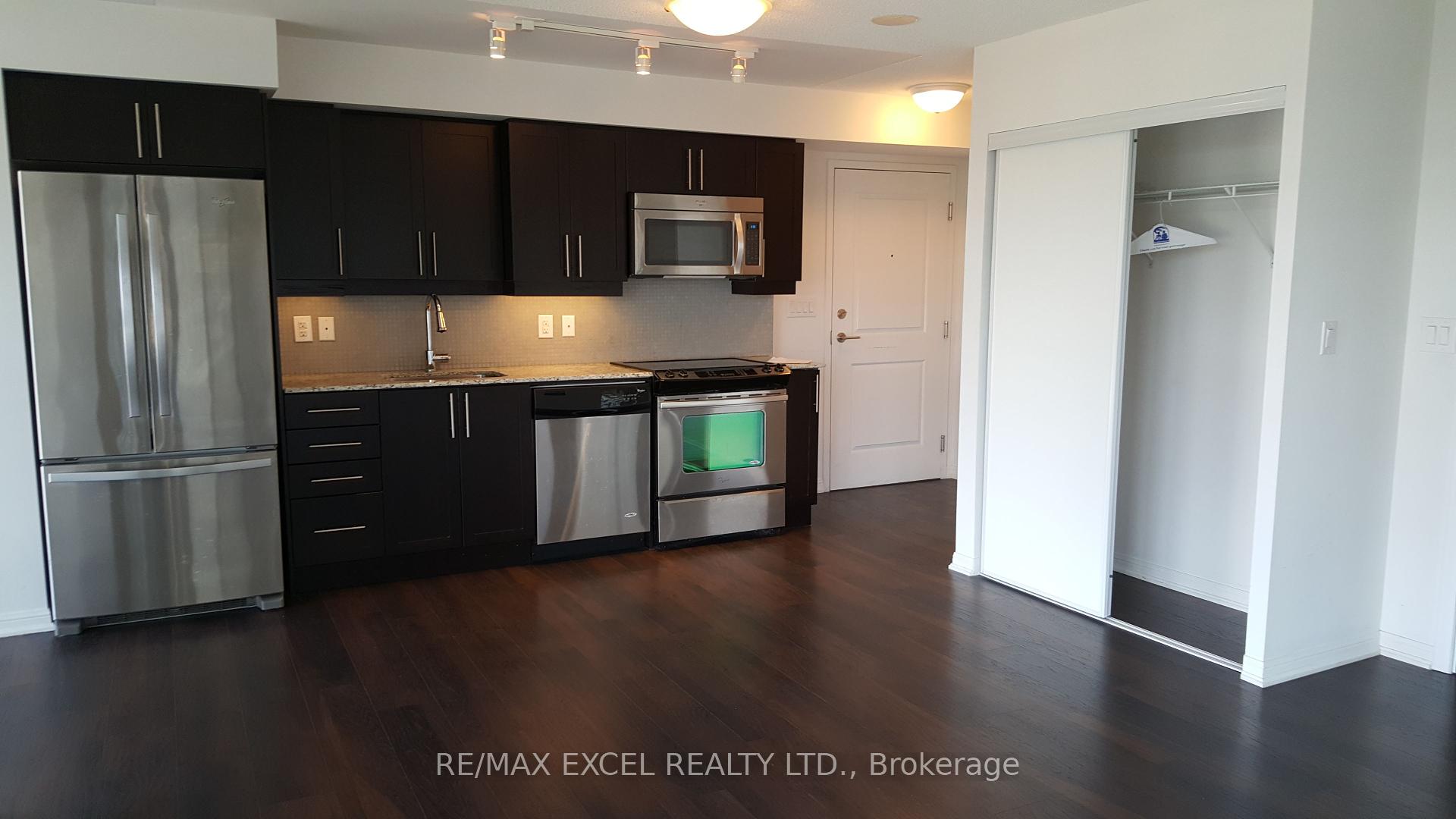 2 Bedrooms Condo at 38 Grand Magazine, Toronto For sale