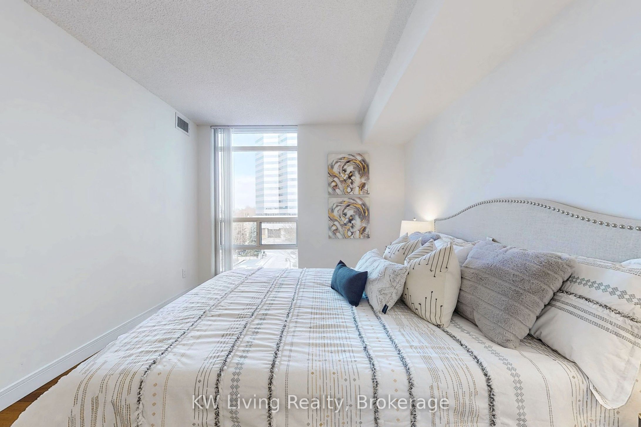 35 Bales Avenue, #615
