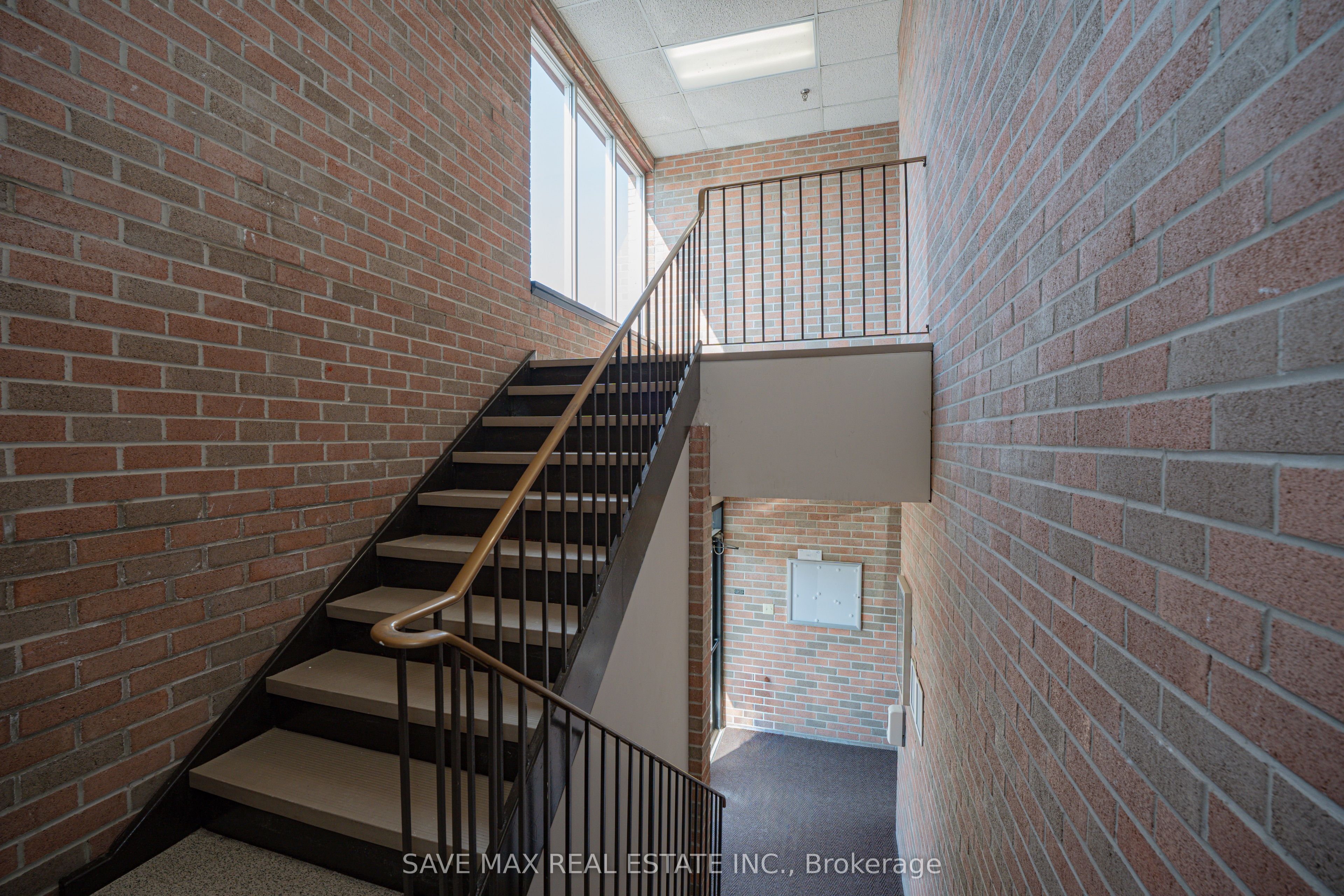 2455 Cawthra Road, #79