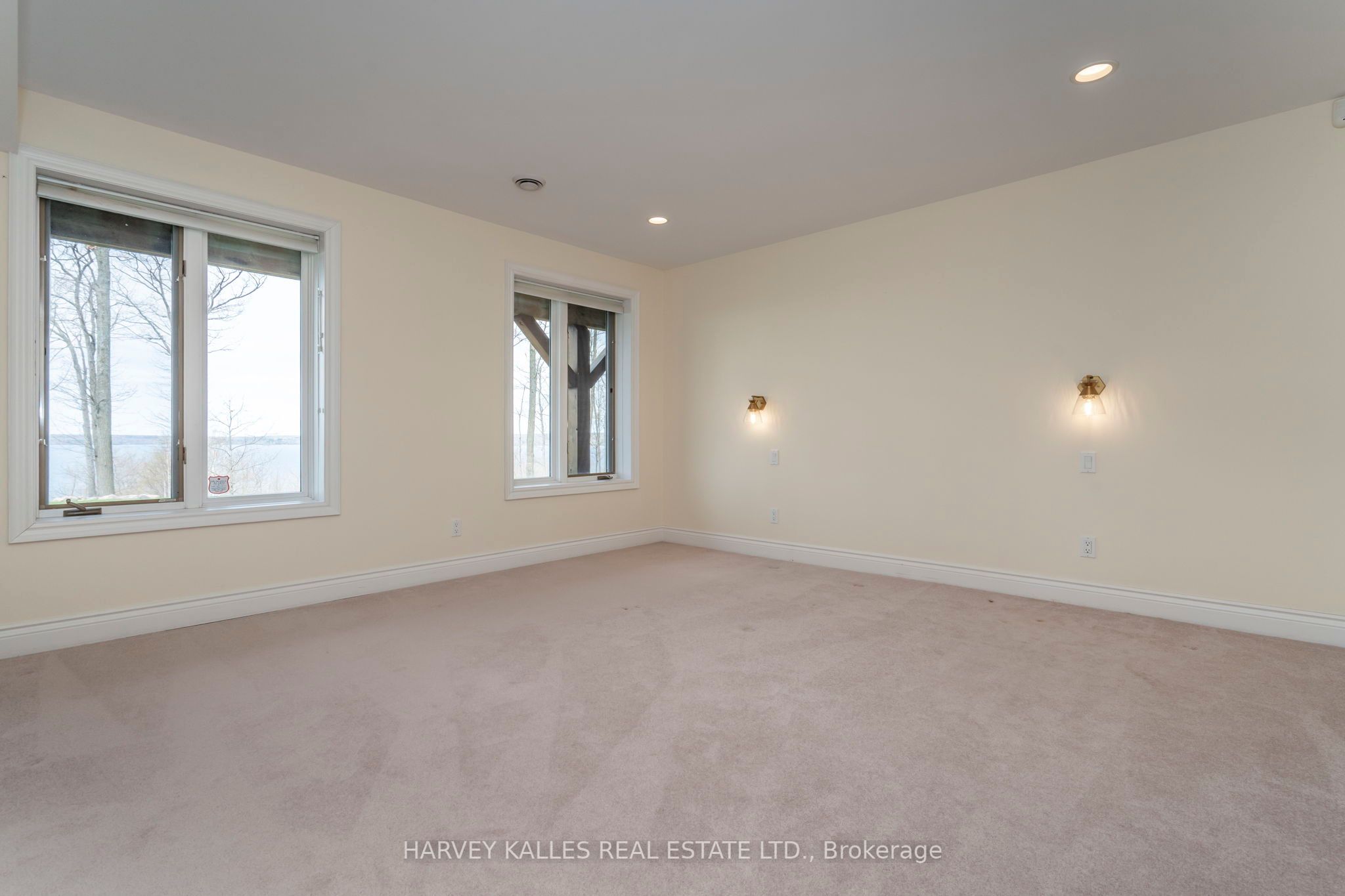 20 Nippissing Ridge Road