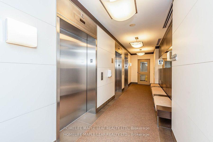 2 Bedrooms Condo at 100 Harrison Garden, Toronto For sale