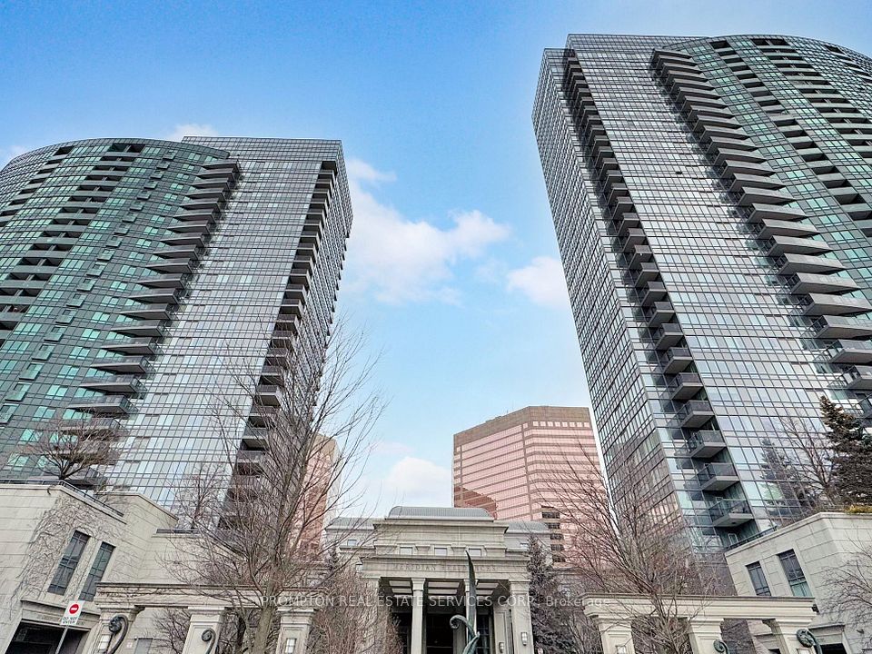 15 Greenview Avenue