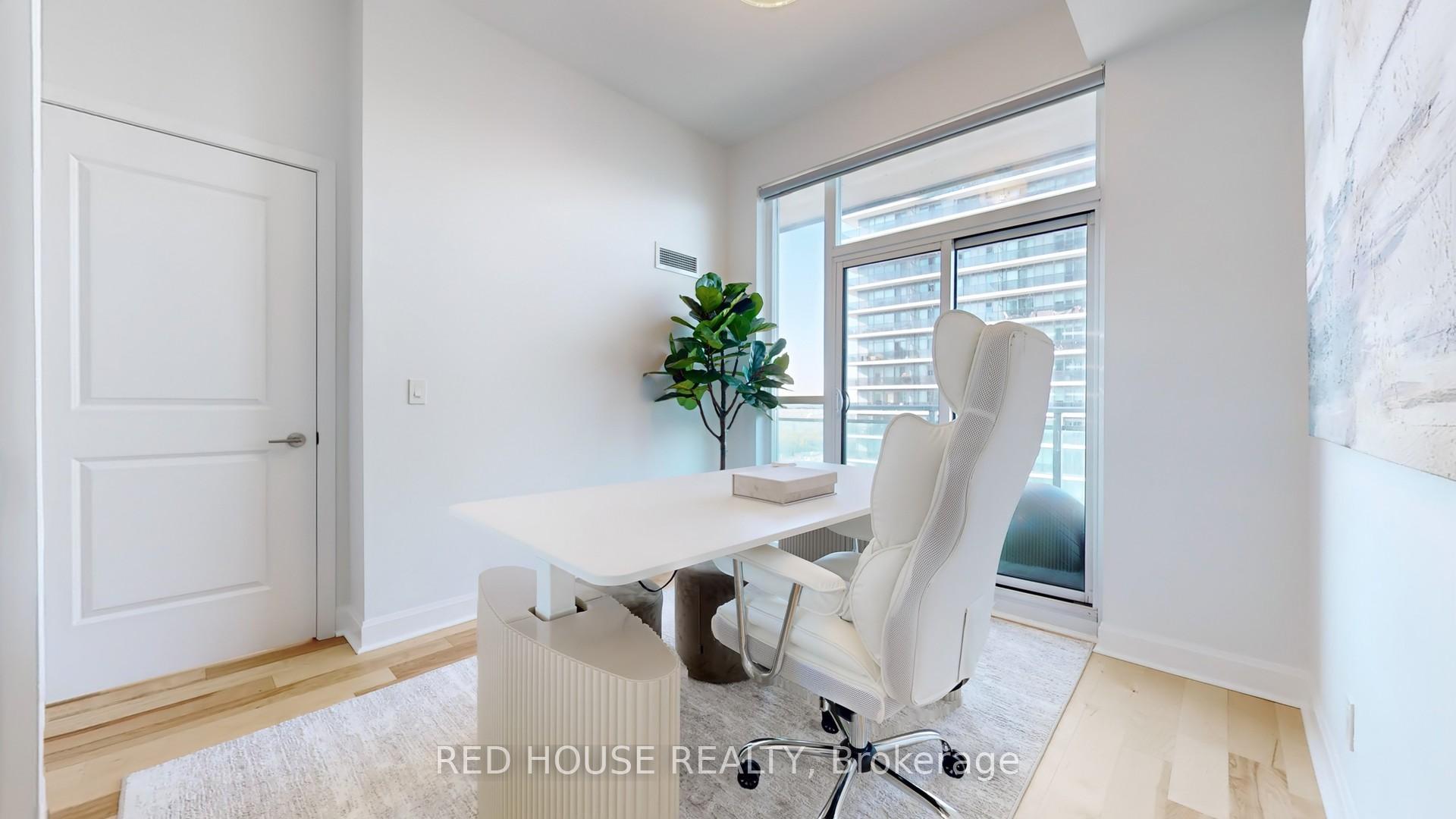 3 Bedrooms Condo at 33 Shore Breeze, Toronto For sale