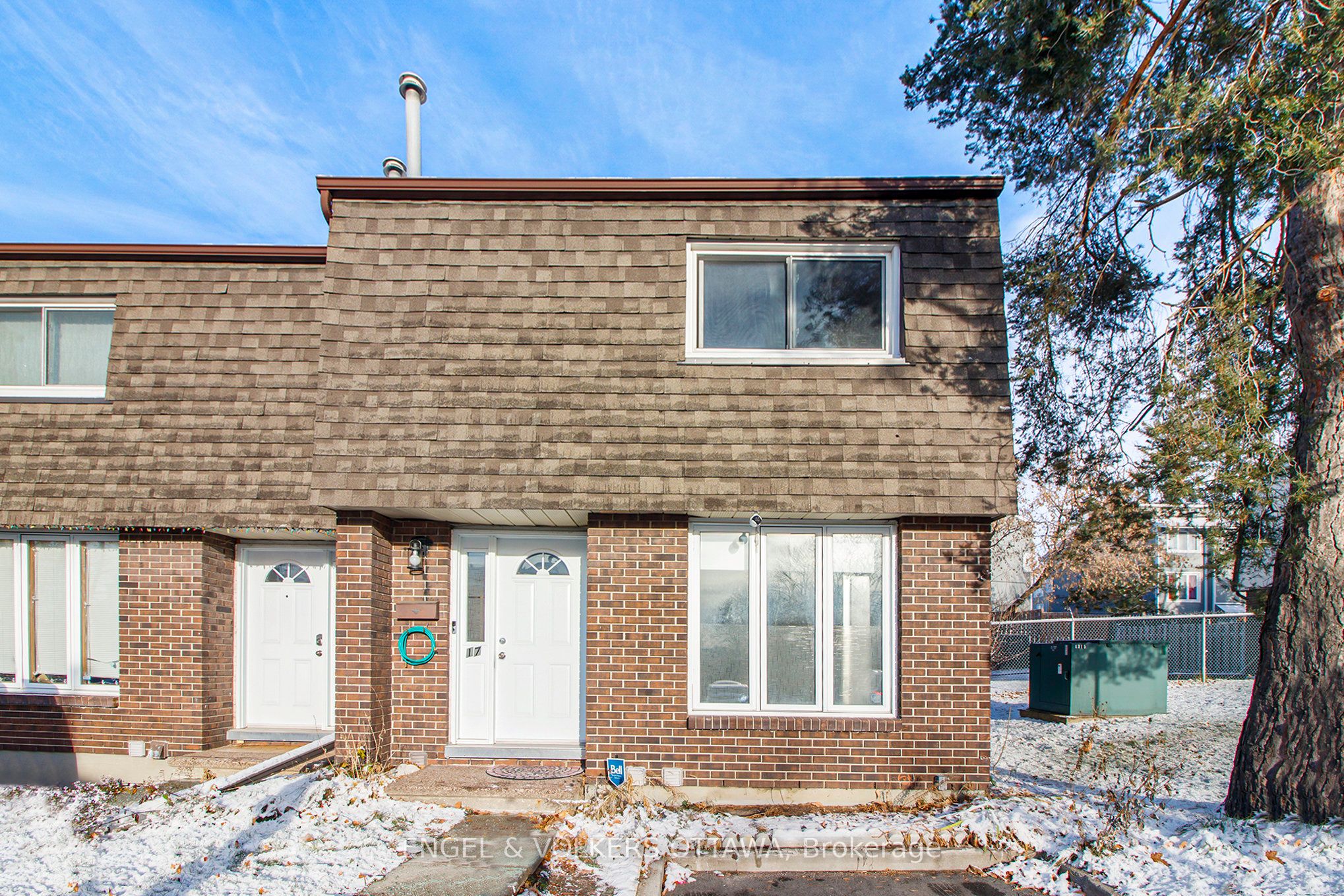 #17 - 3301 McCarthy Road, HuntClubWindsorParkVillageandArea, ON K1V 9X5