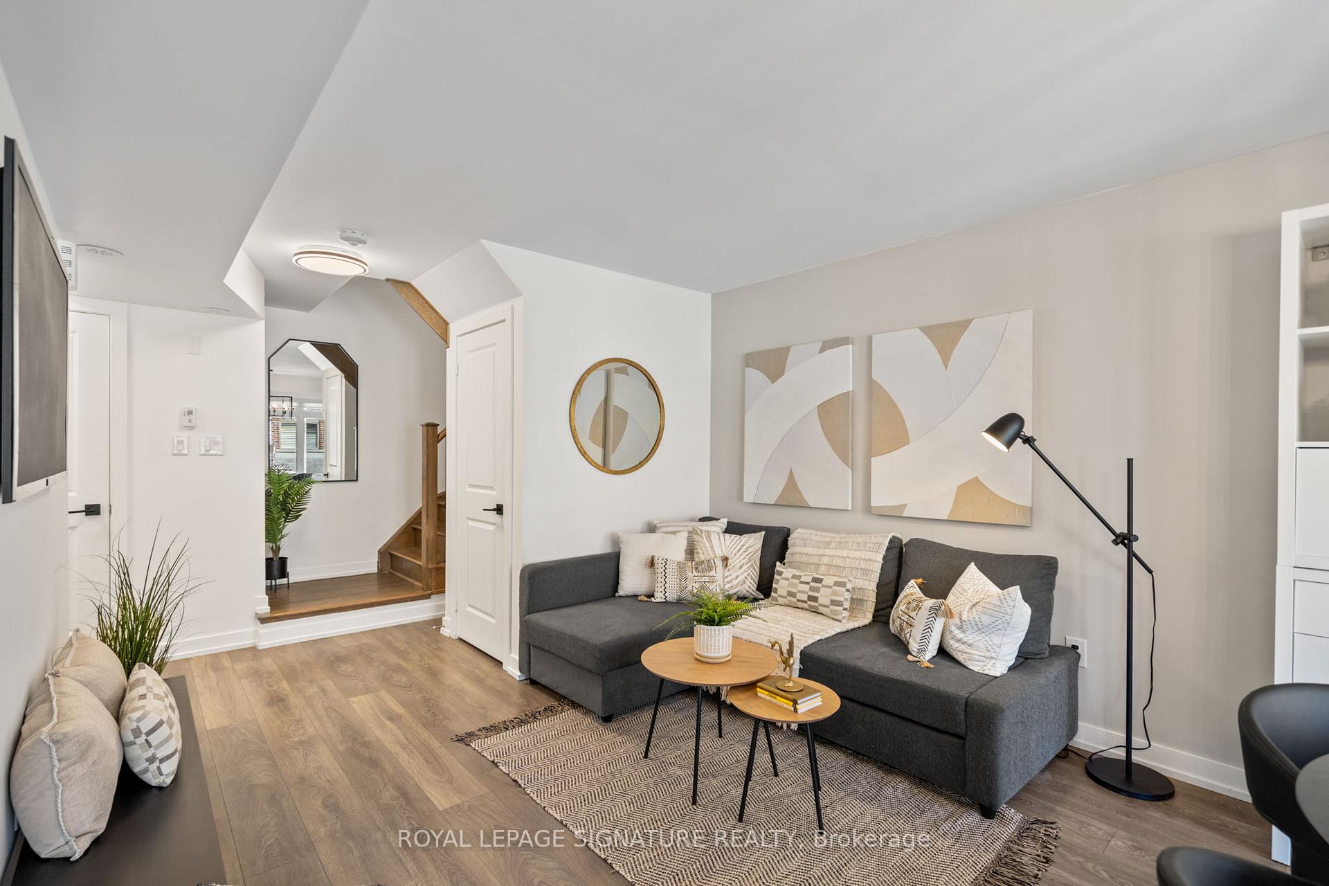 2 Bedrooms Condo at 60 Parrotta, Toronto For sale