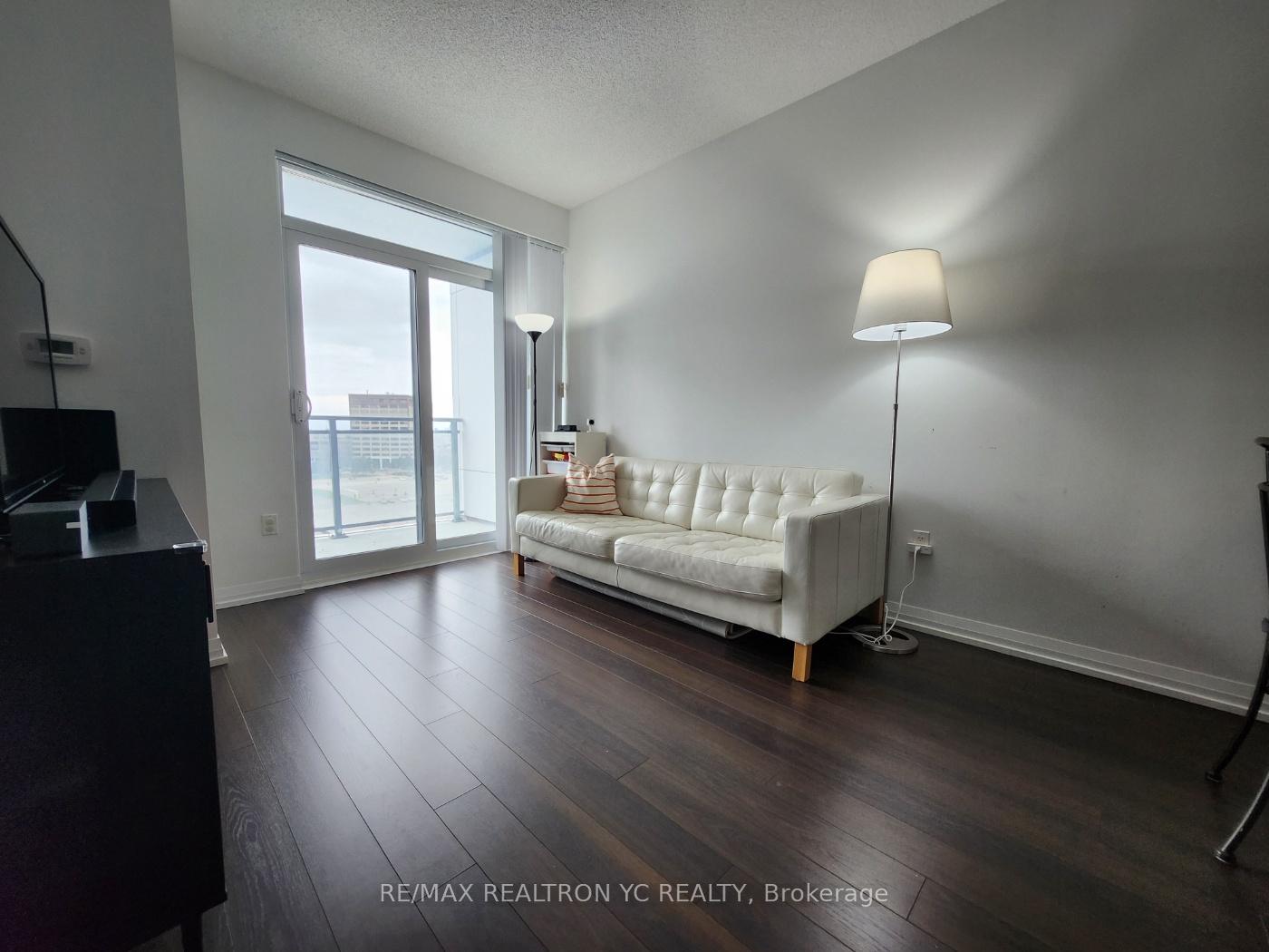 2 Bedrooms Condo at 55 Ann O’reilly,  Toronto For sale