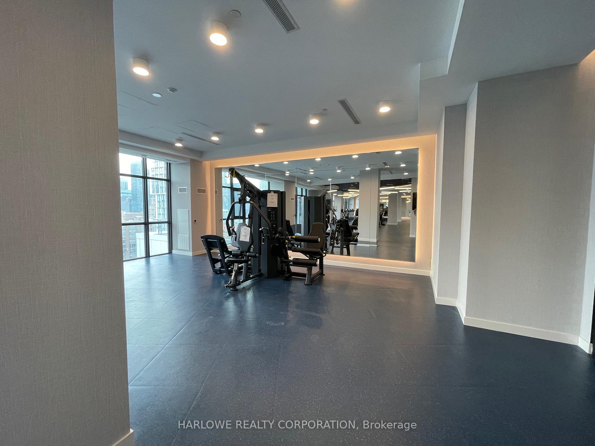 1 Bedroom Condo at 70 Princess,  Toronto For sale