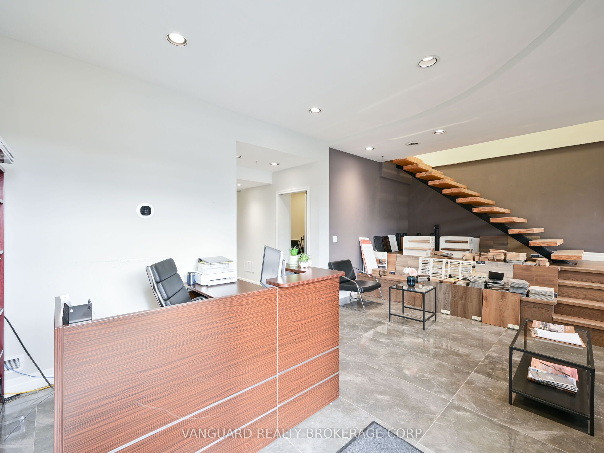 40 Pippin Road, #6