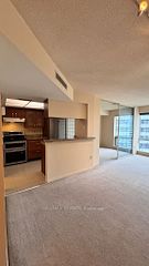 1001 Bay Street 2116