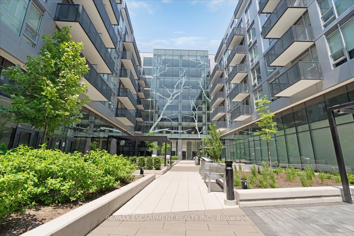 1 Bedroom Condo at 2450 OLD BRONTE, Oakville For sale