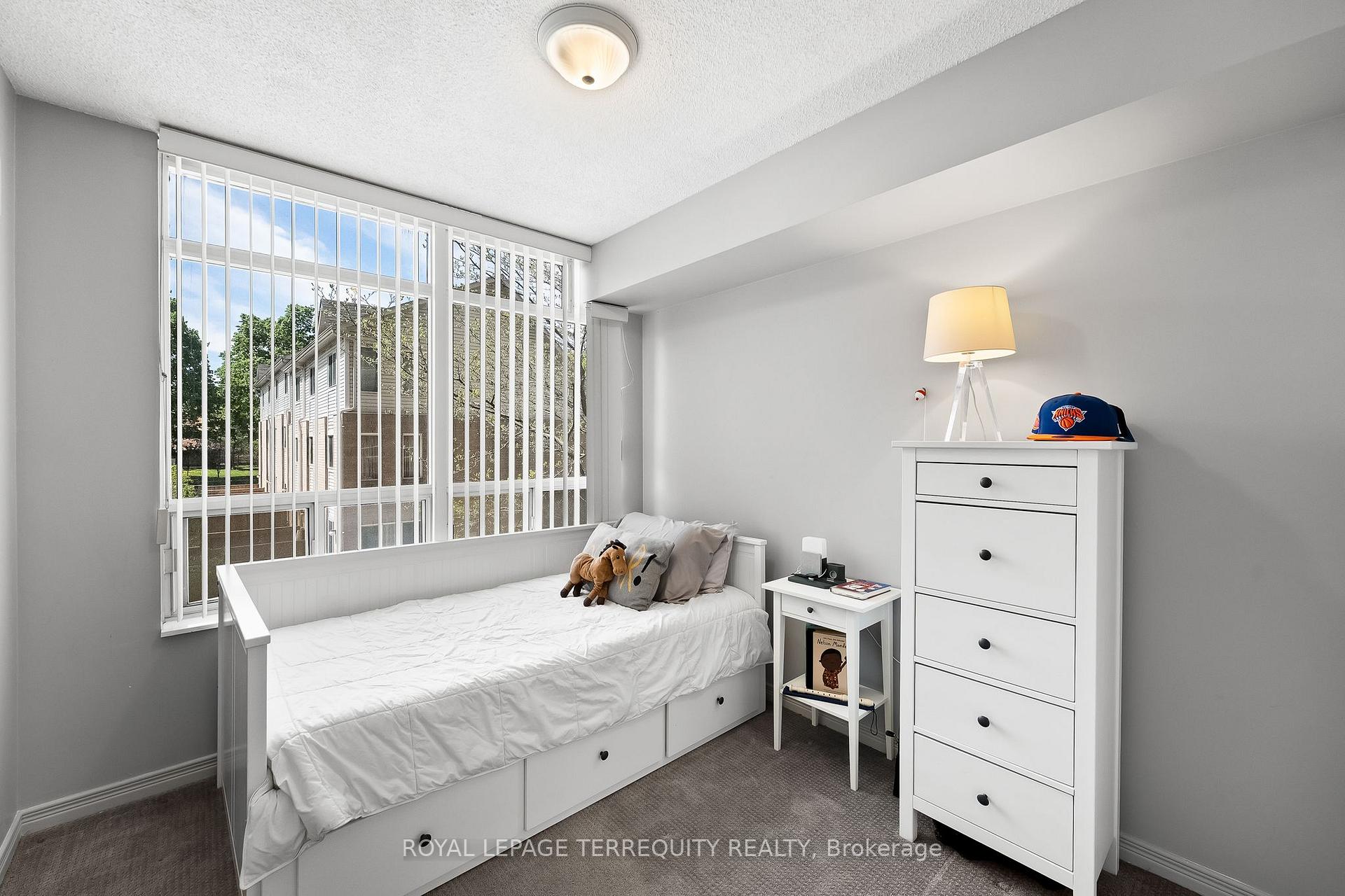 3 Bedrooms Condo at 3650 Kingston RD, Toronto For sale