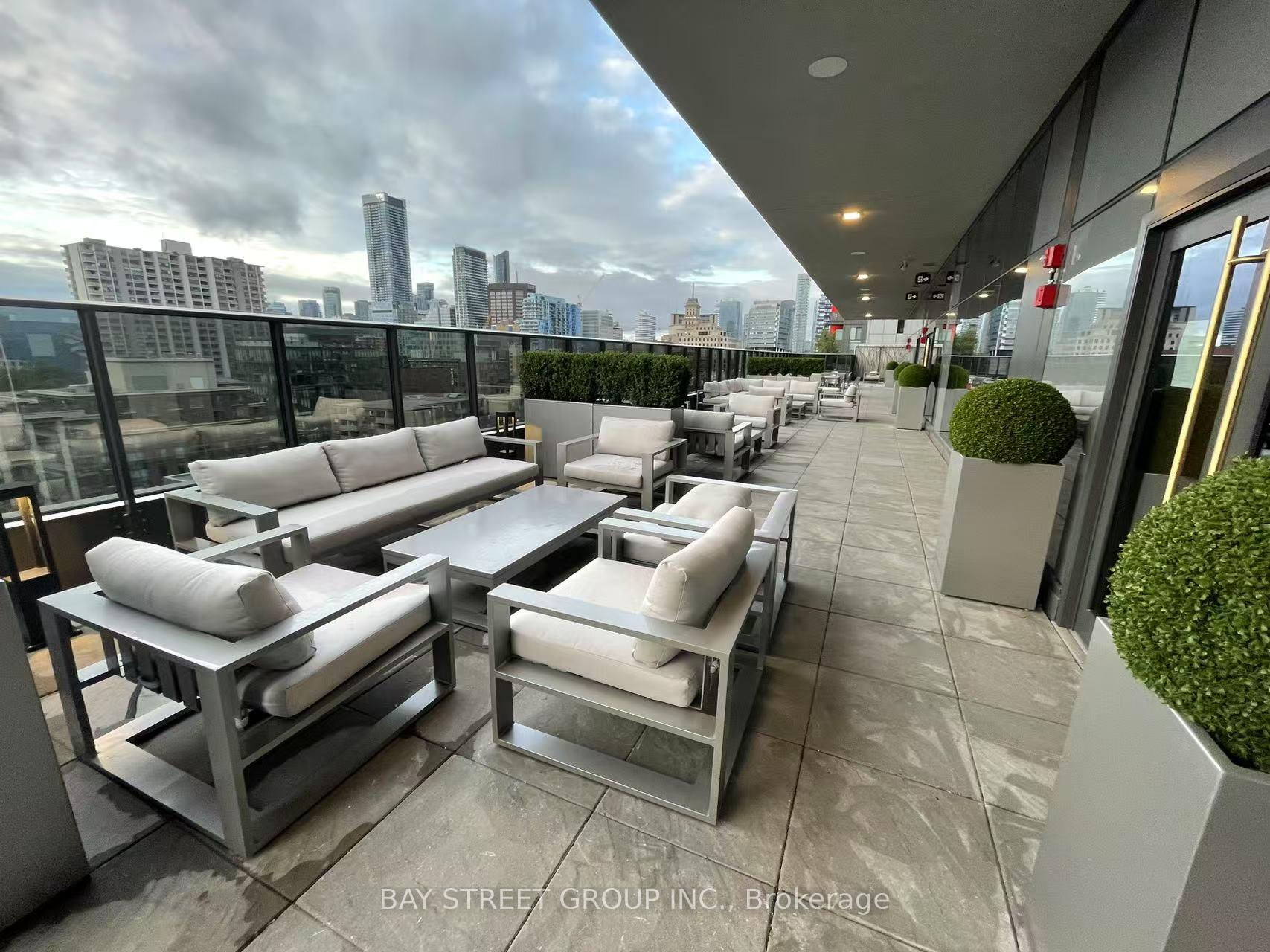 1 Bedroom Condo at 330 RICHMOND, Toronto For sale
