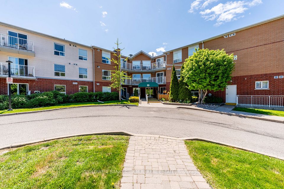 #313 - 95 Wellington Street, Clarington, ON L1C 5A1