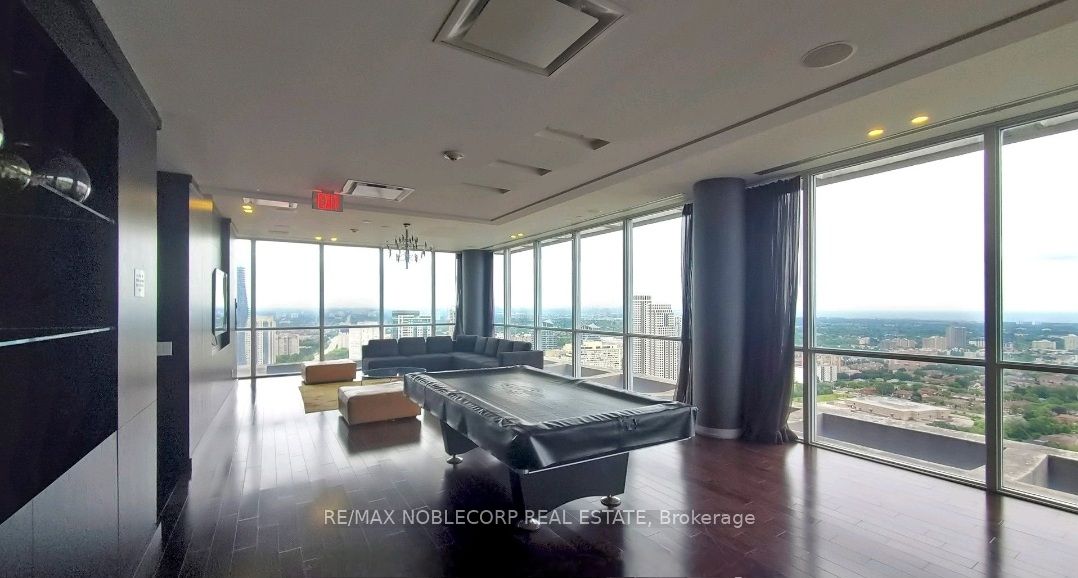 223 Webb Drive, #2101