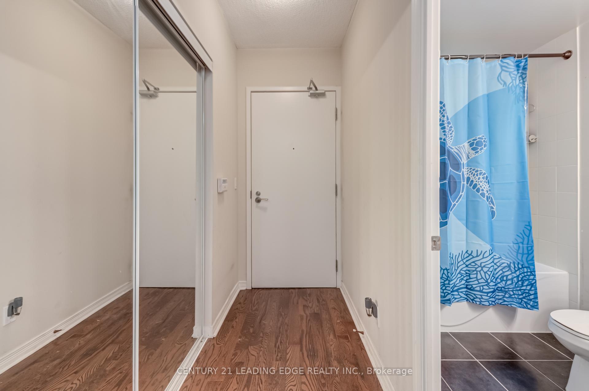 2 Bedrooms Condo at 2240 Lake Shore, Toronto For sale