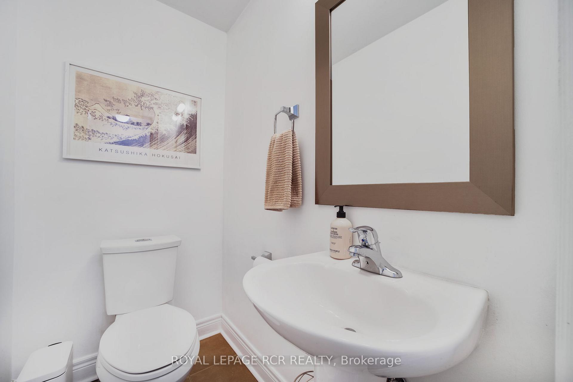 4 Bedrooms Condo at 8343 Kipling, Vaughan For sale