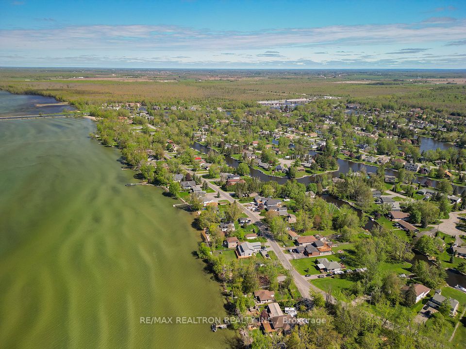 31 Lake