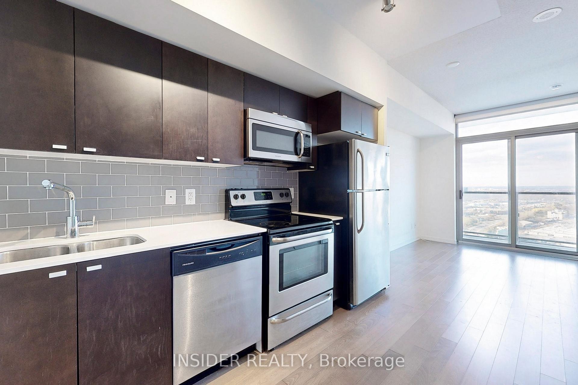 1 Bedroom Condo at 105 The Queensway,  Toronto For sale