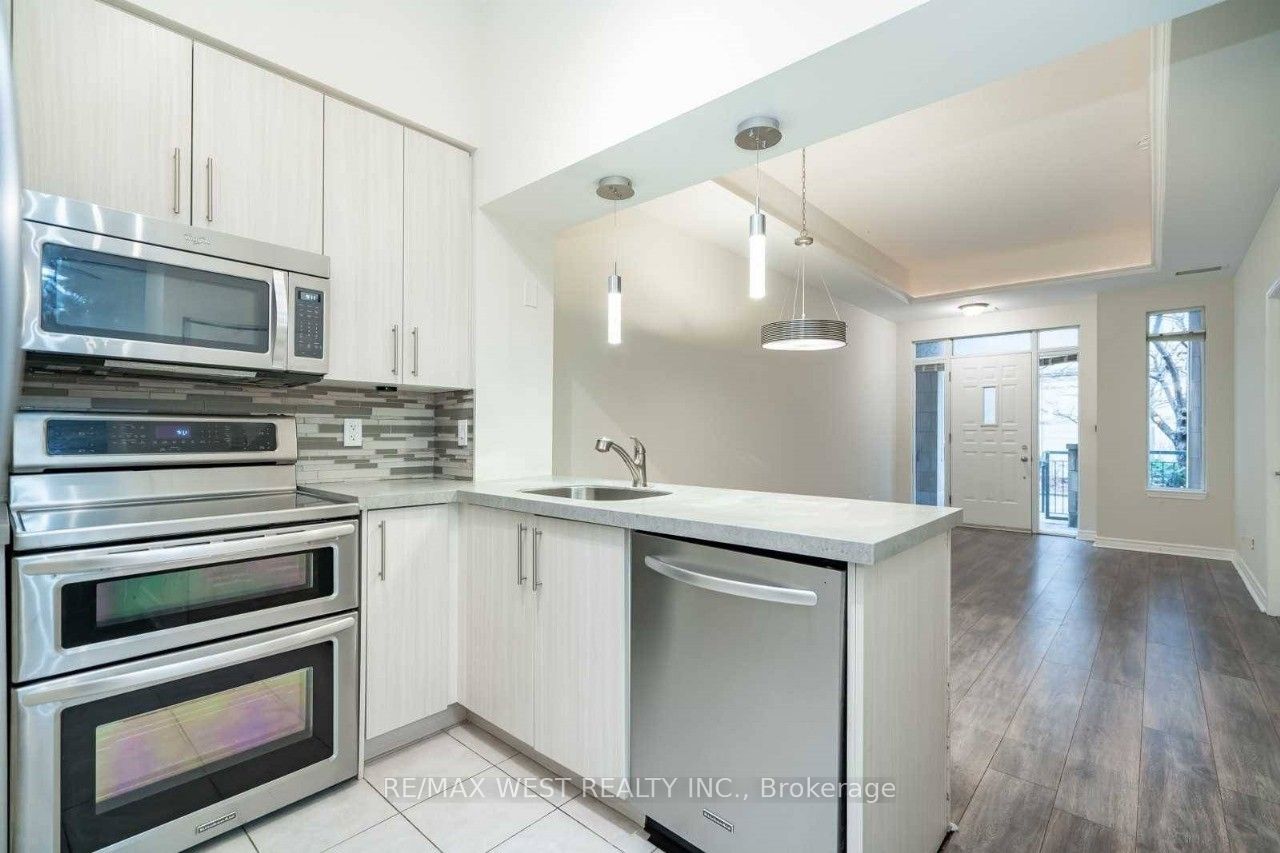 330 Princess Royal Drive, #107