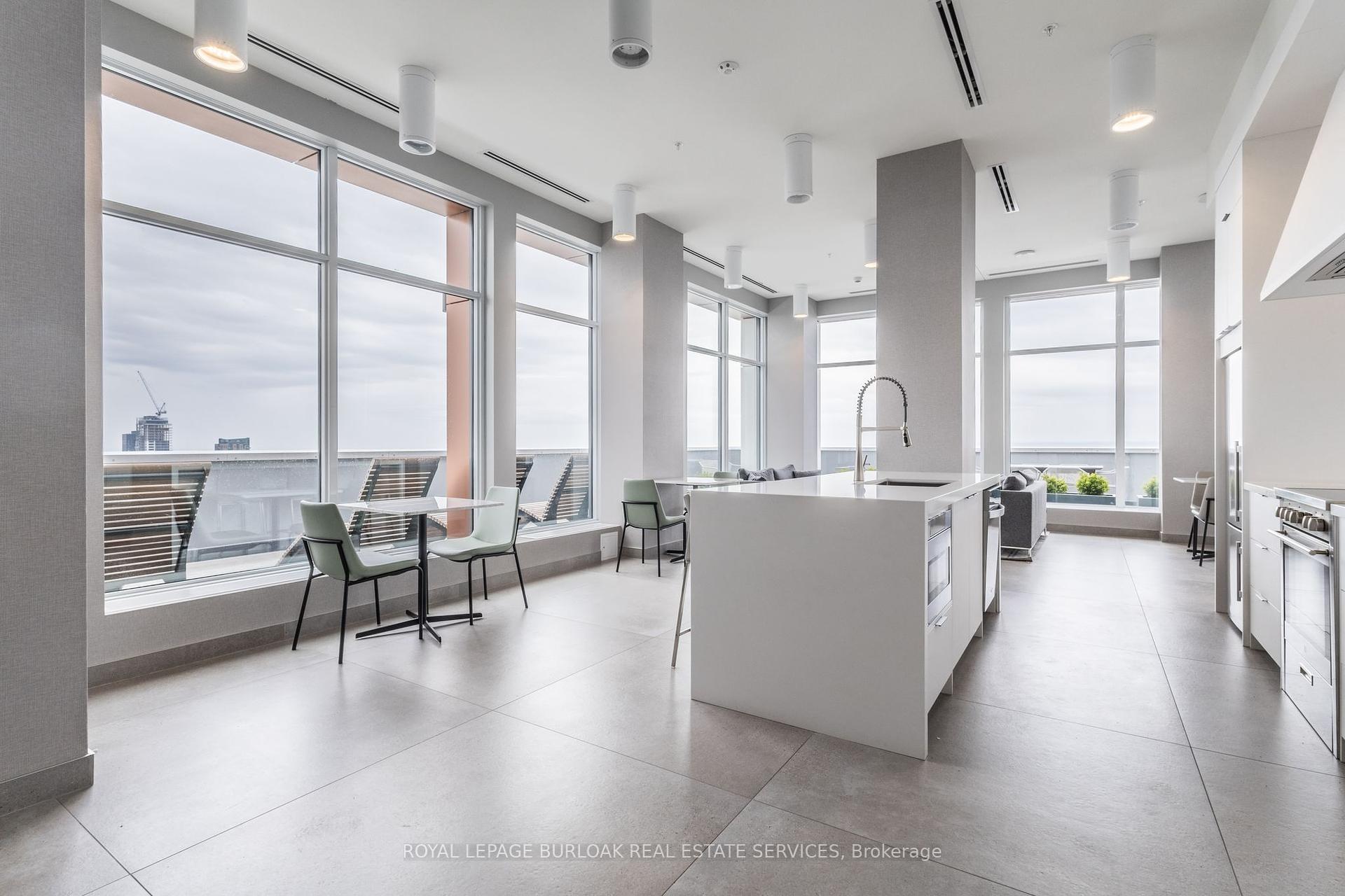 1 Bedroom Condo at 500 Brock, Burlington For sale