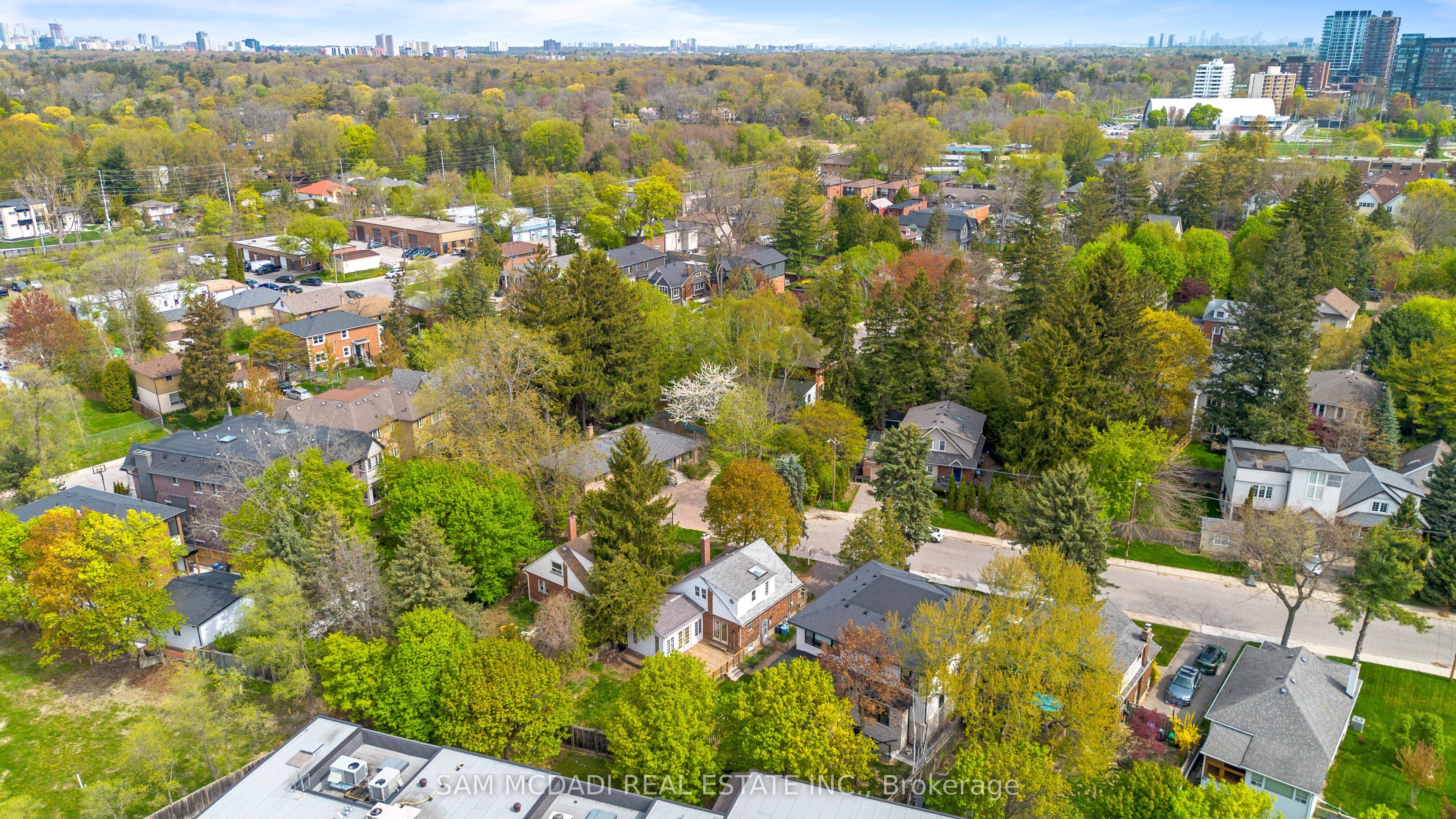 8 Wesley Crescent