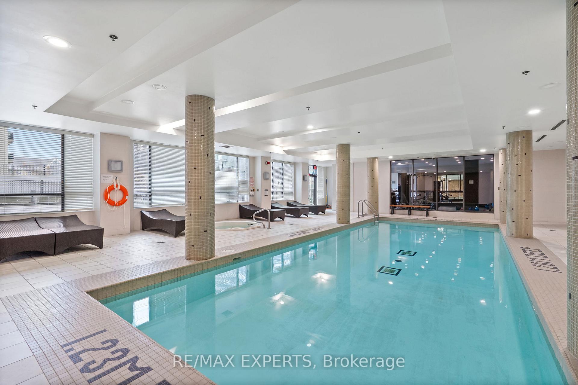 1 Bedroom Condo at 88 Broadway,  Toronto For sale