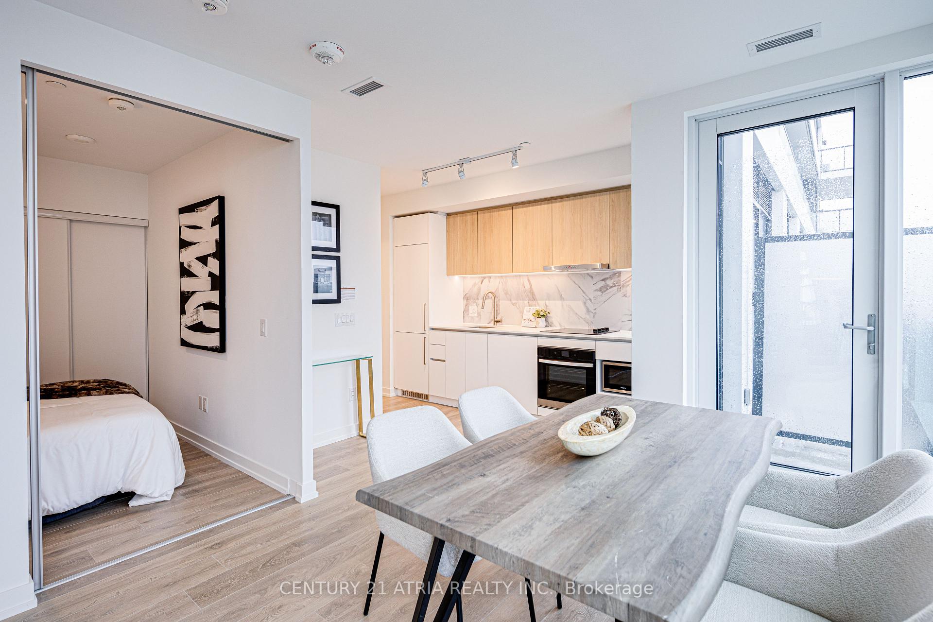 3 Bedrooms Condo at 1100 Sheppard, Toronto For sale