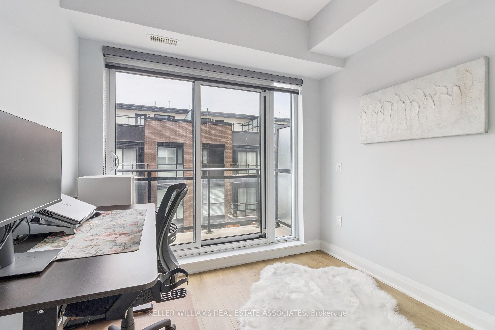 2 Bedrooms Condo at 5289 Highway 7, Vaughan For sale