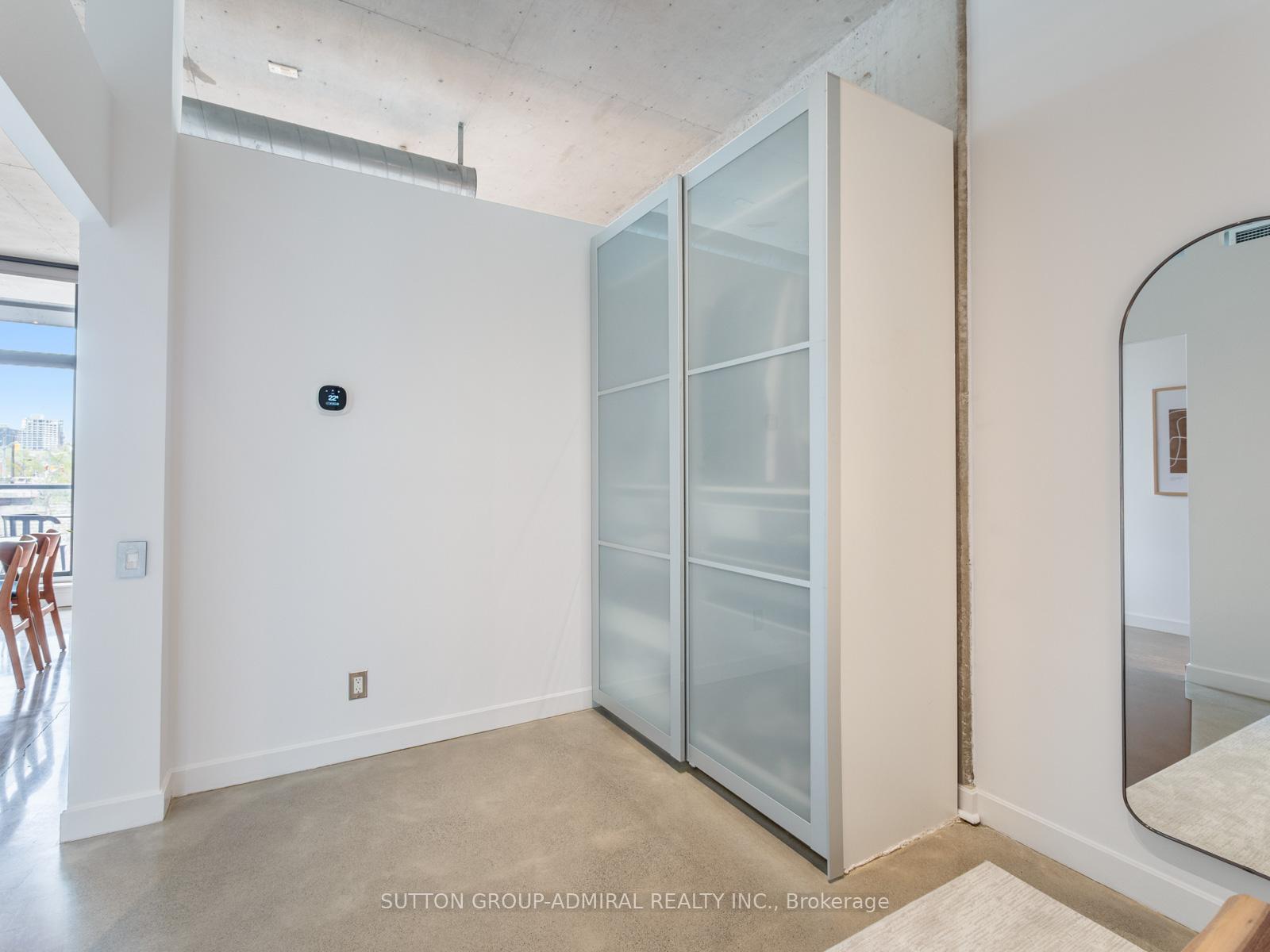 1 Bedroom Condo at 369 Sorauren, Toronto For sale
