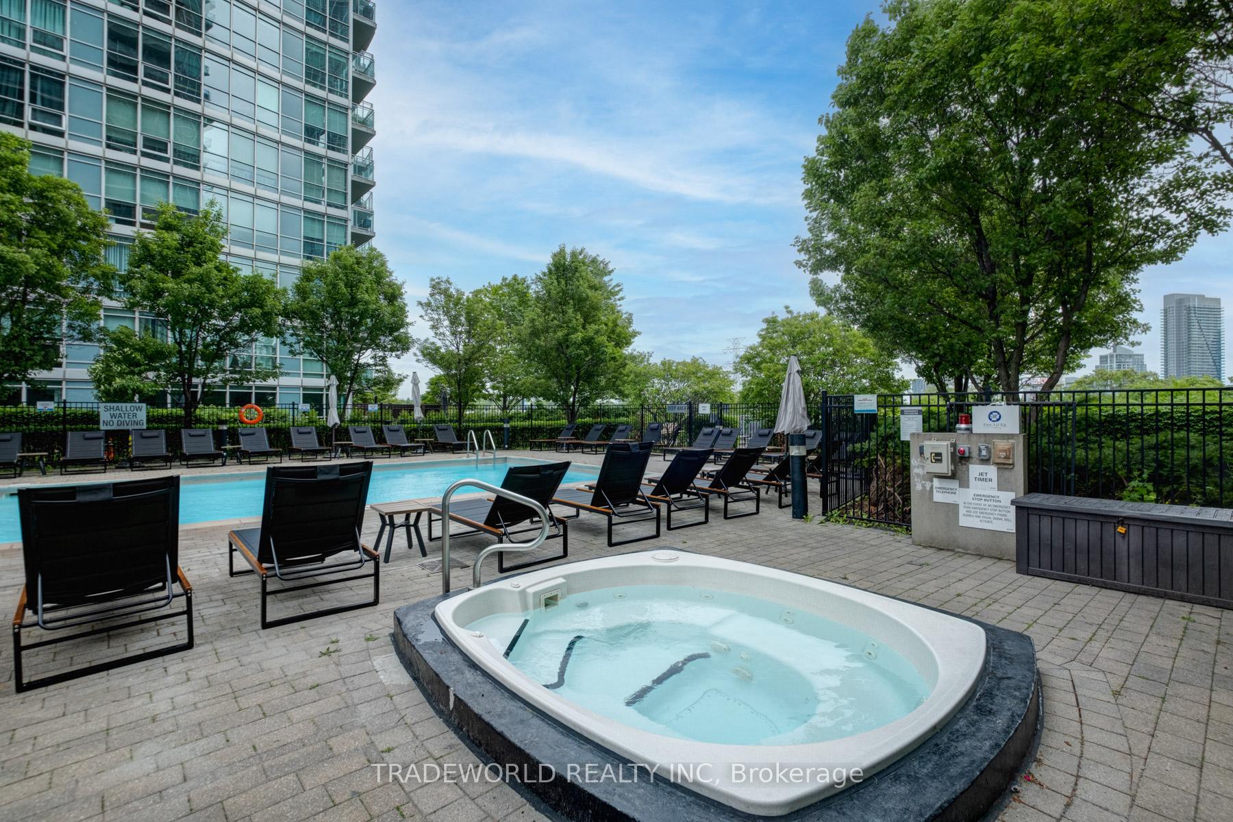 2 Bedrooms Condo at 155 Legion, Toronto For sale