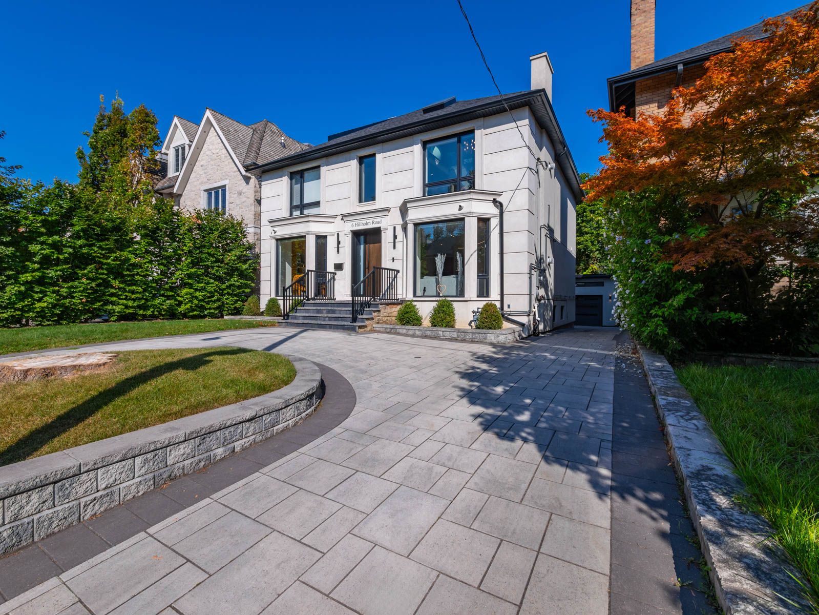 6 Hillholm Road