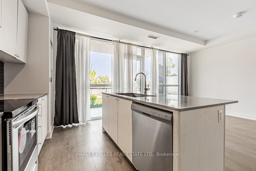 4 Bedrooms Condo at 60 George Butchart, Toronto For sale