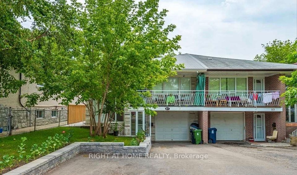 87 Fontainbleau Drive