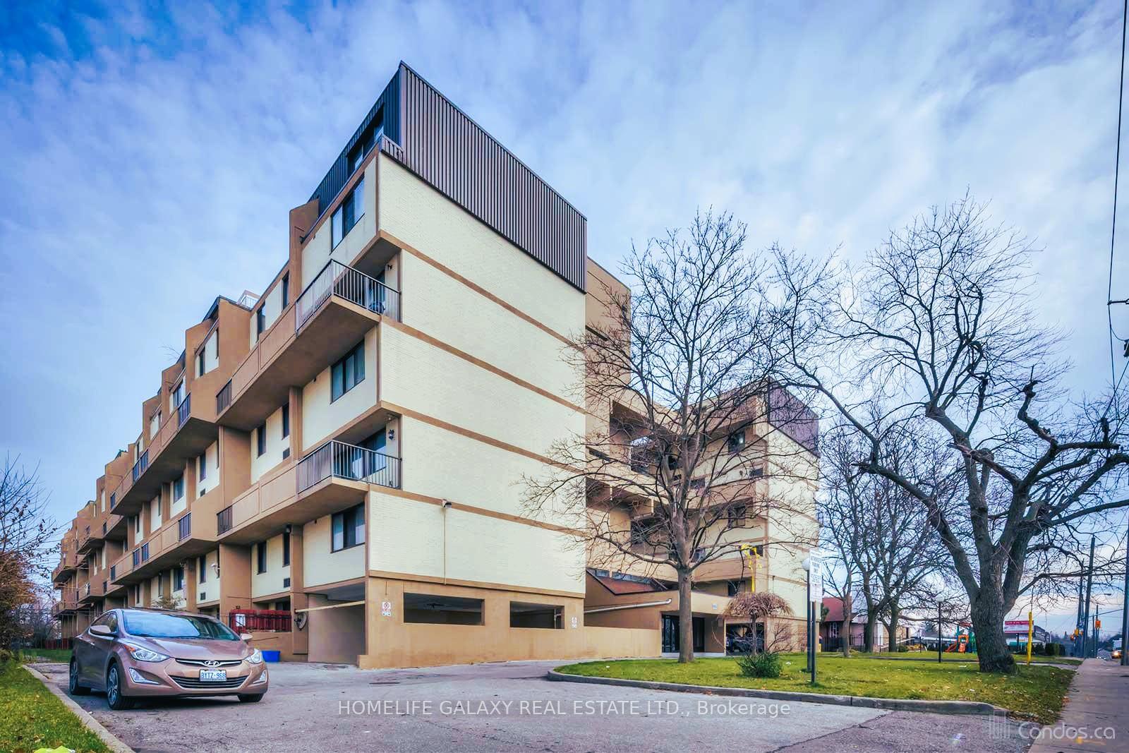 3 Bedrooms Condo at 665 Kennedy, Toronto For sale