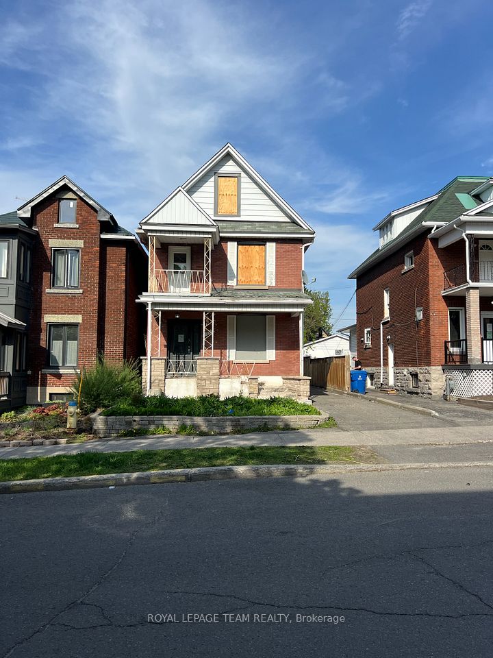 35 Irving