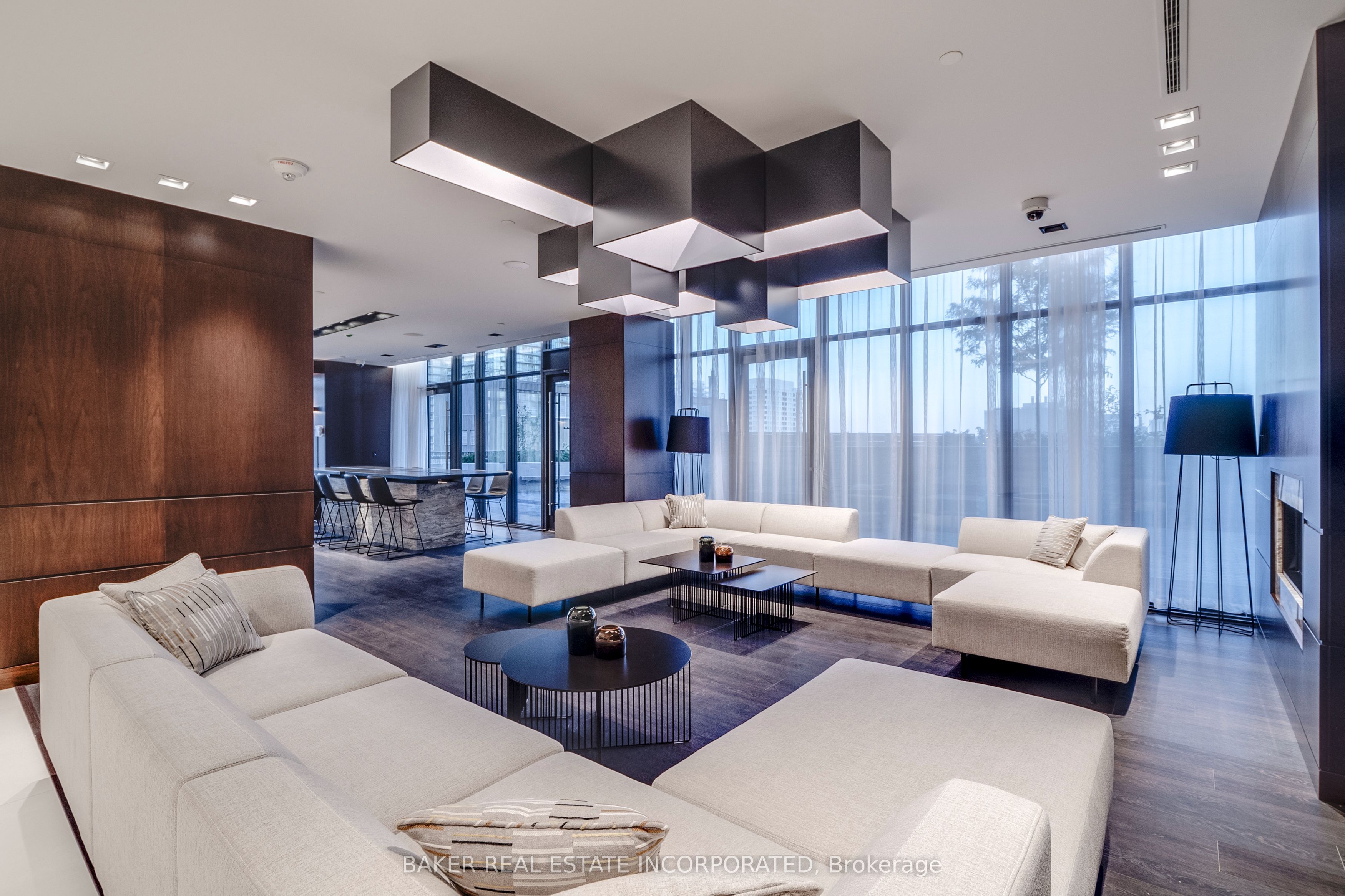 15 Roehampton Avenue, #2701