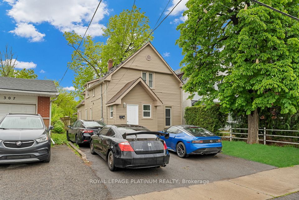 311-313 Gilmore