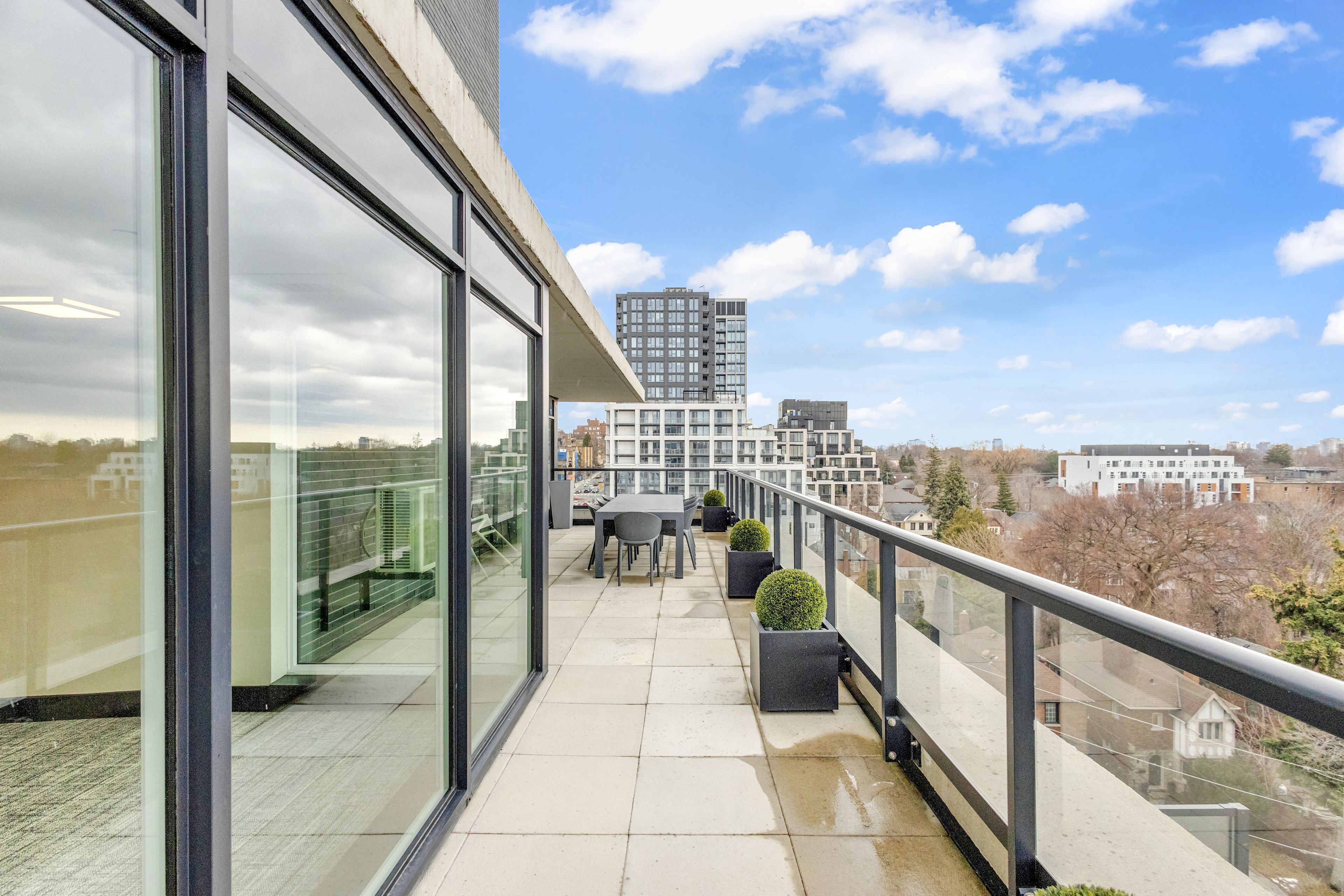 170 Chiltern Hill Road 402