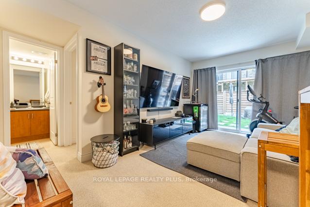#156 – 12 Edward Horton Crescent, Toronto, ON M8Z 0E5
