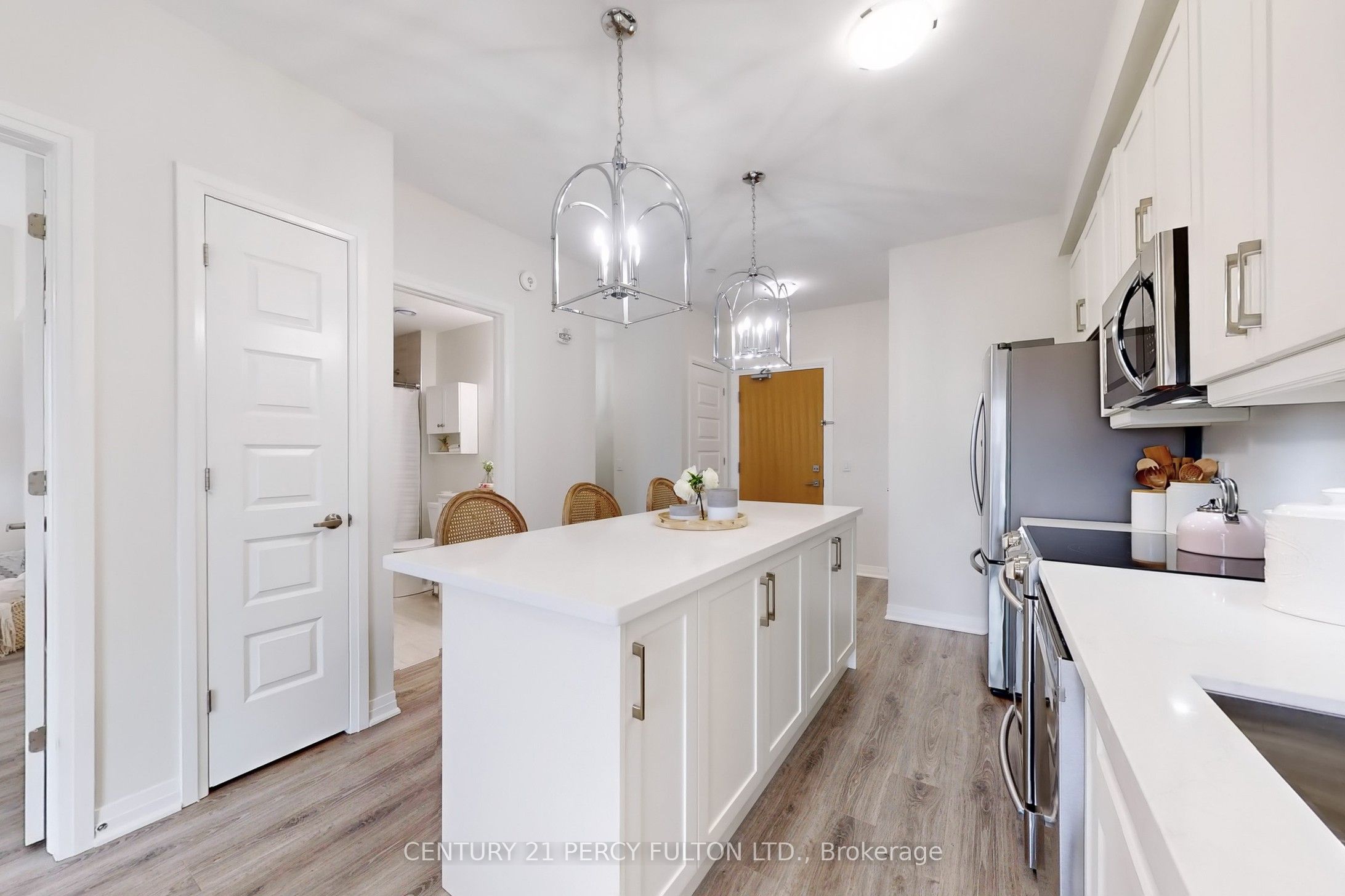 128 Grovewood Common, #320