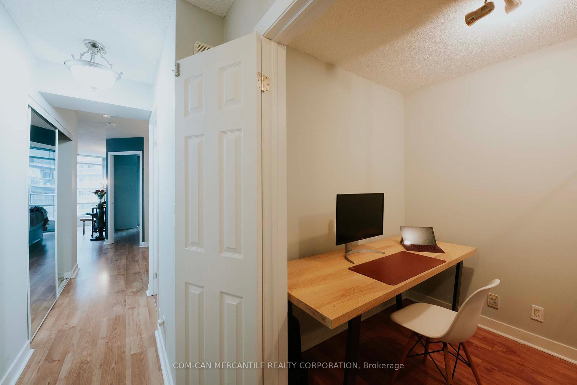 2 Bedrooms Condo at 361 Front,  Toronto For sale