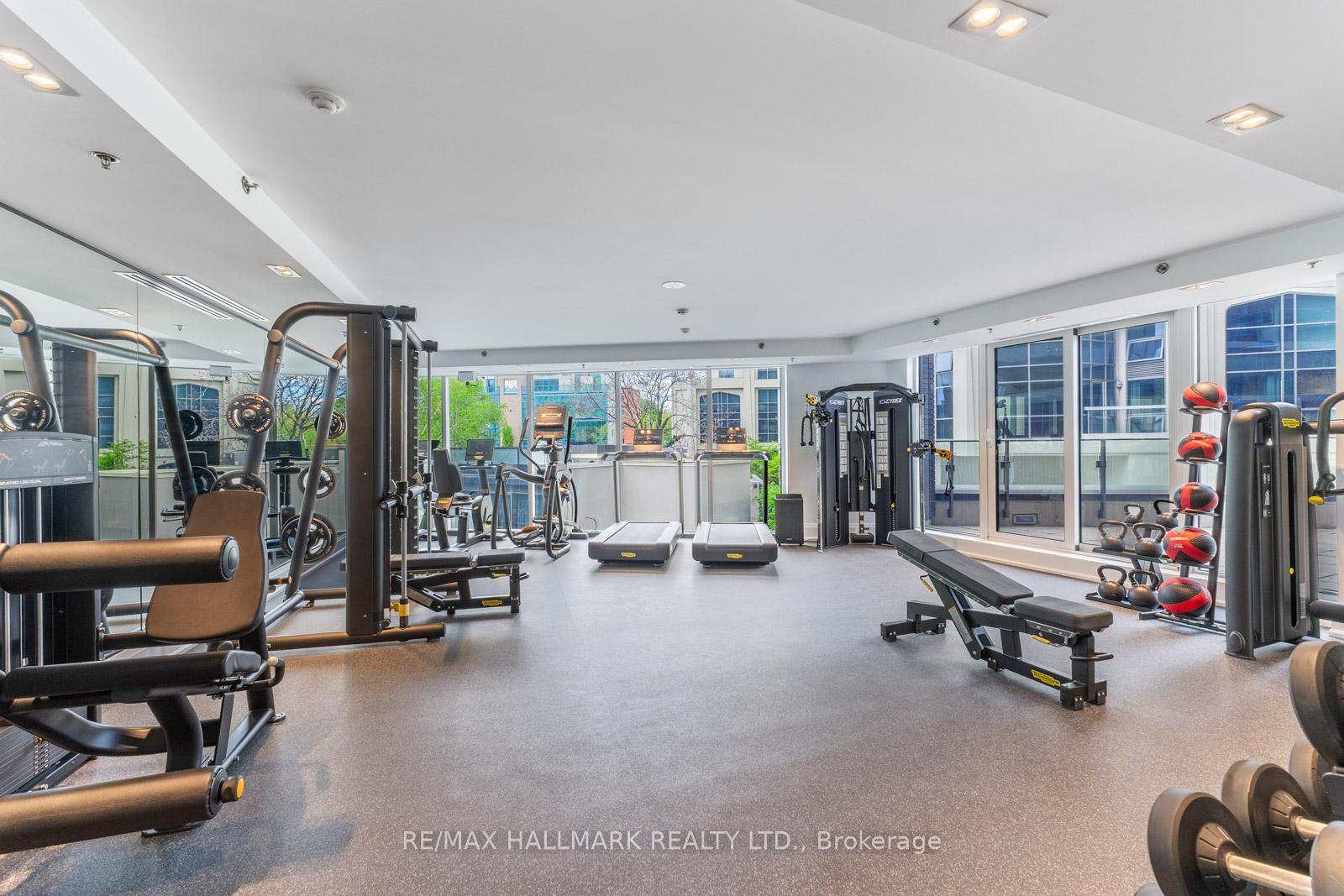 1 Bedroom Condo at 88 Davenport, Toronto For sale