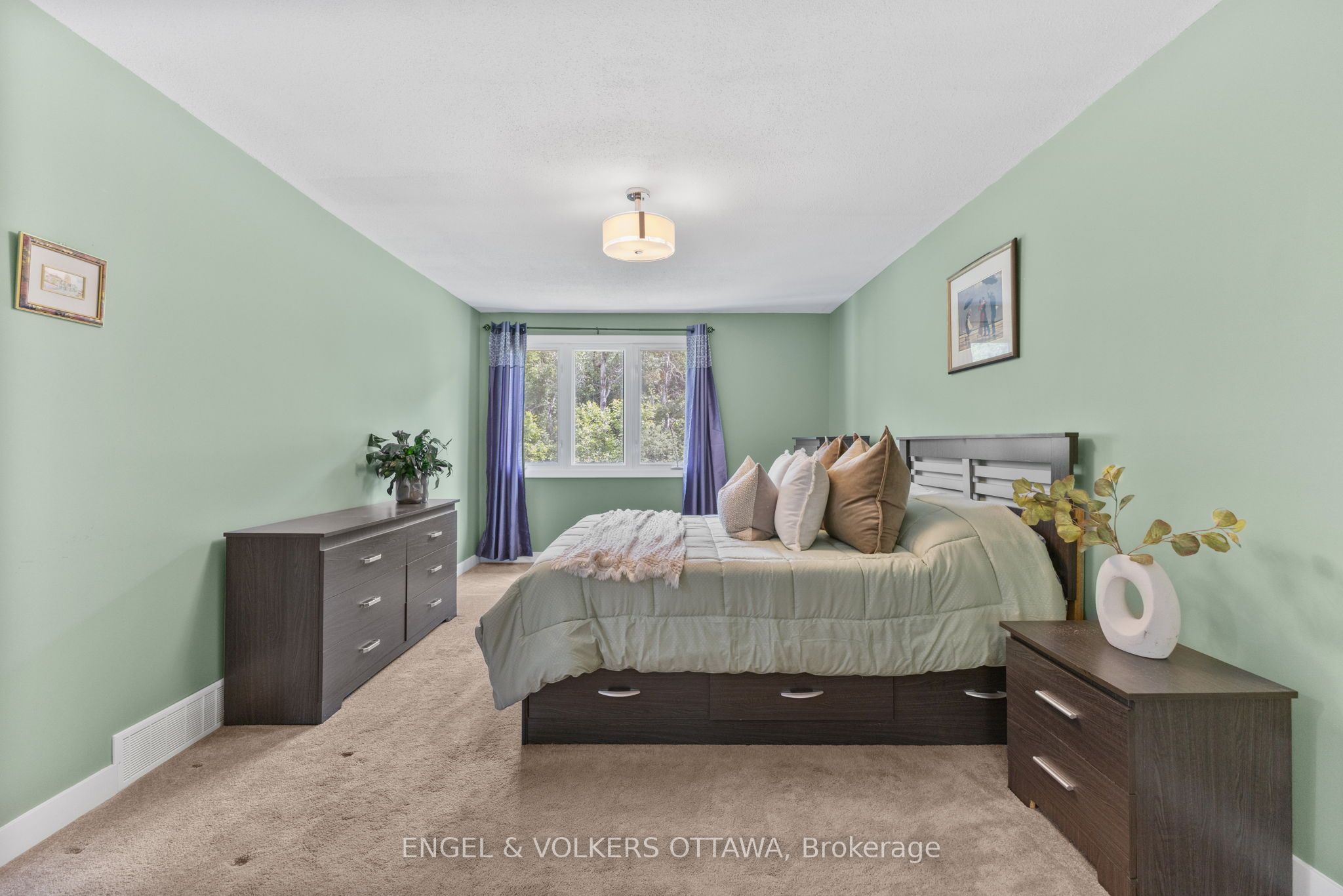 42D Benlea Drive, #68