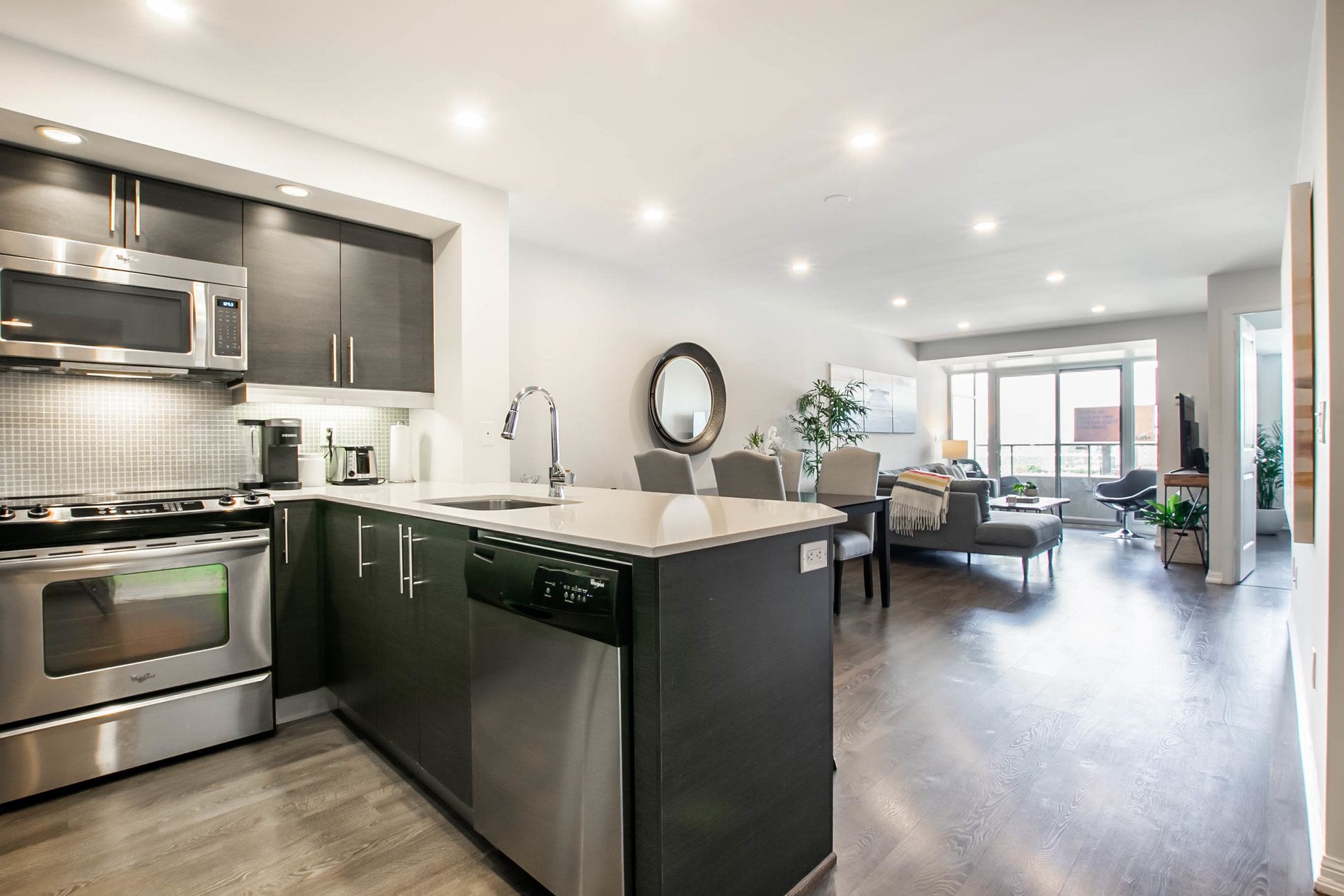 85 East Liberty Street Unit# 701 Toronto C01 Ontario M6K 3R4