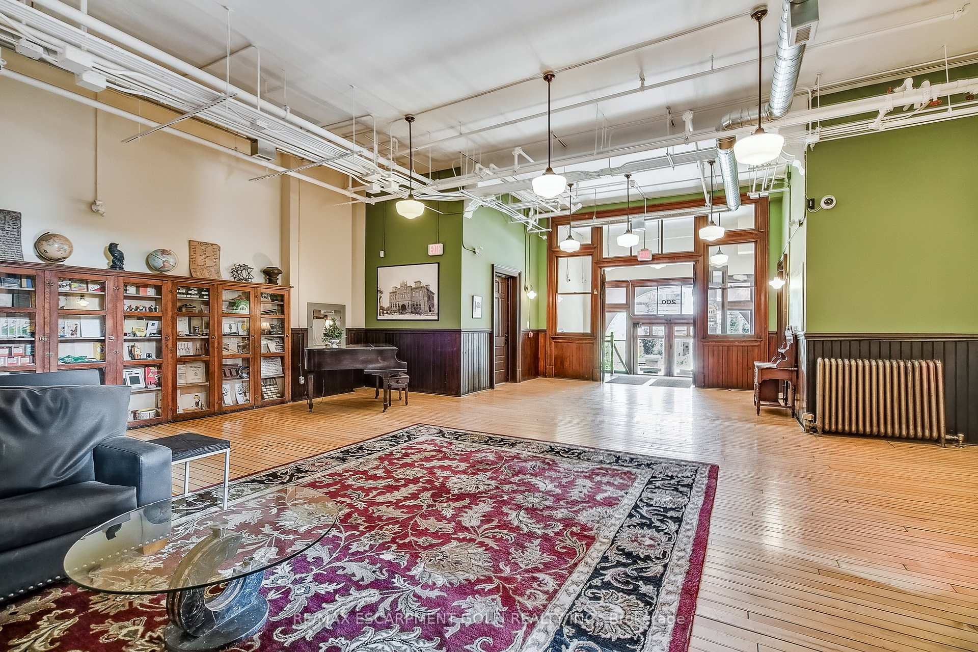 1 Bedroom Condo at 200 STINSON, Hamilton For sale