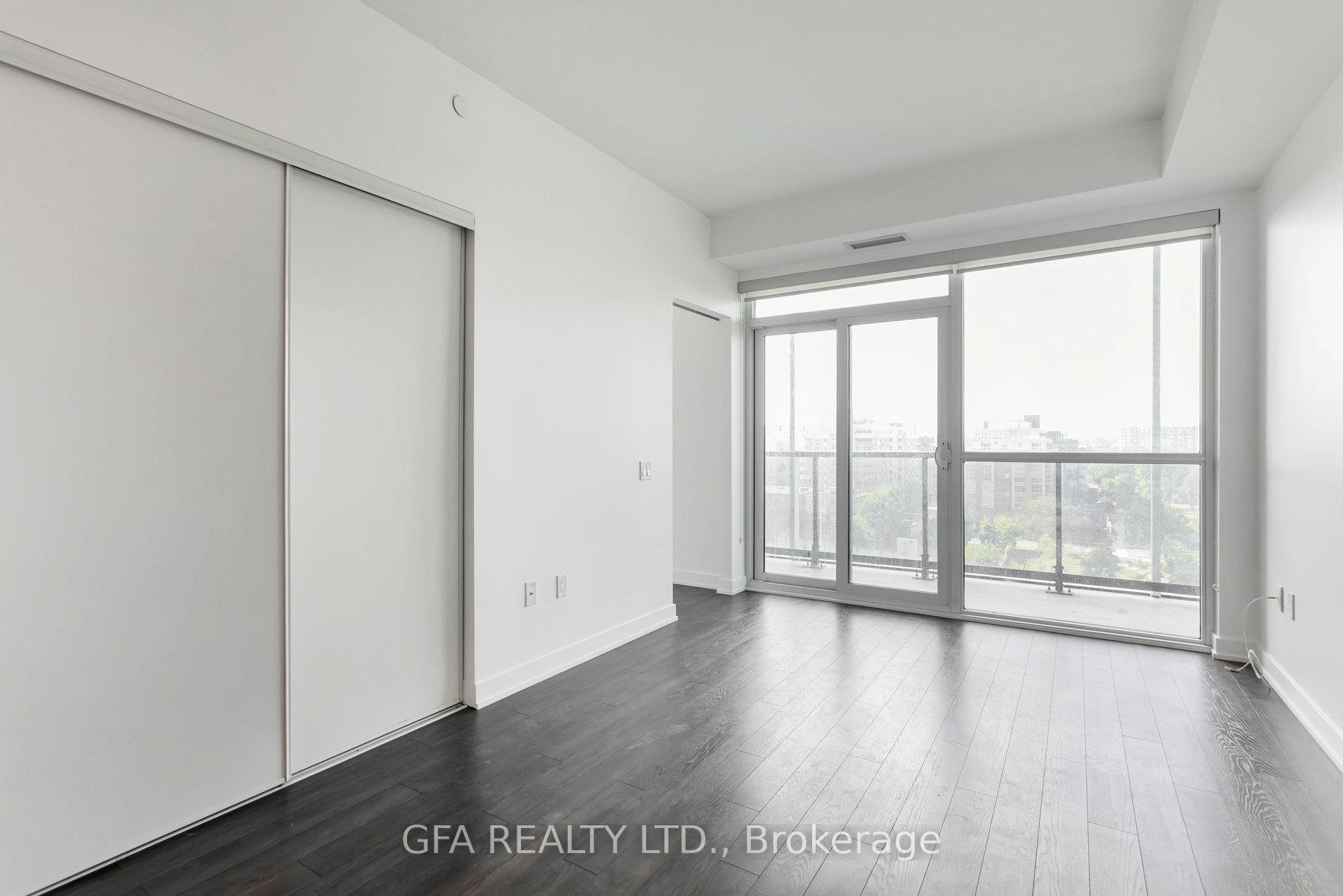 2 Bedrooms Condo at 30 Ordnance, Toronto For sale
