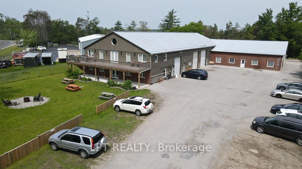 1148 Snow Valley