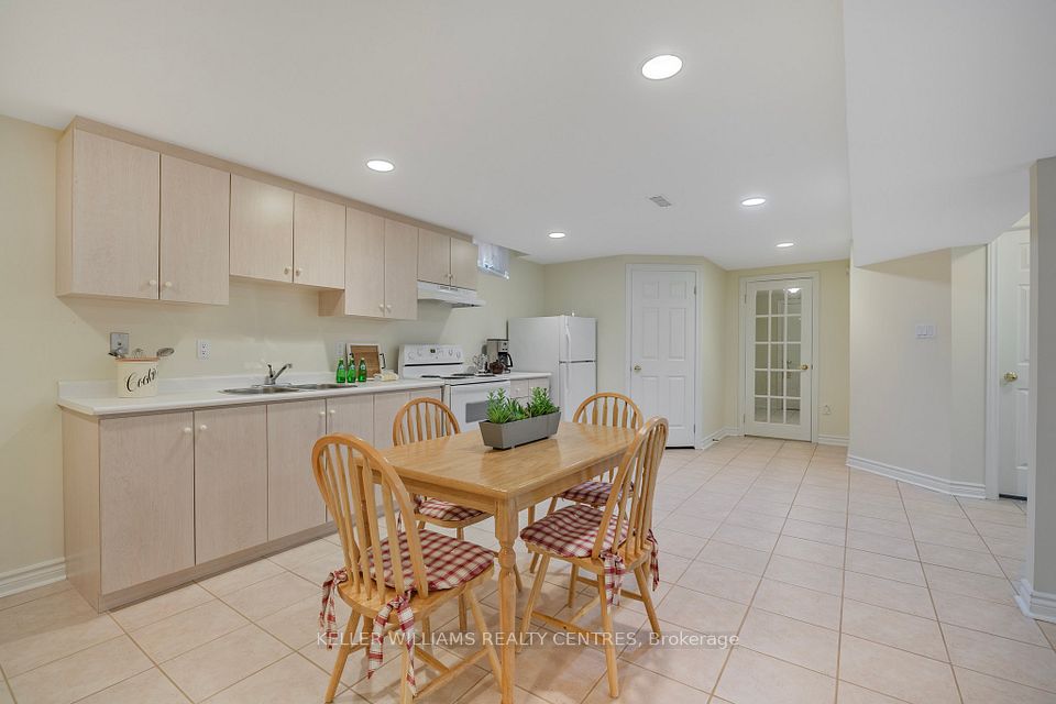 Second Kitchen Perfect for Large family Gatherings