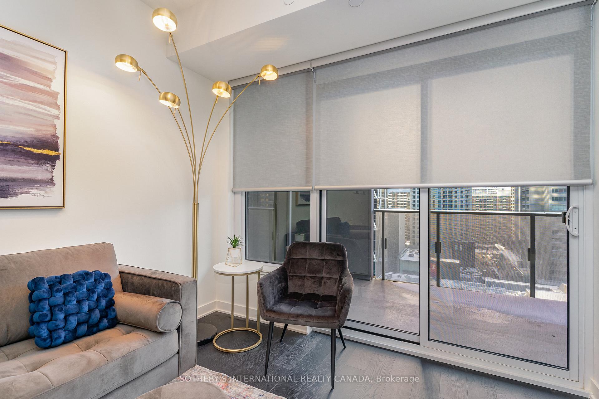 1 Bedroom Condo at 11 Yorkville, Toronto For sale