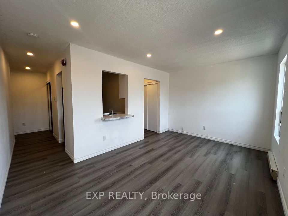 102 Greensides
